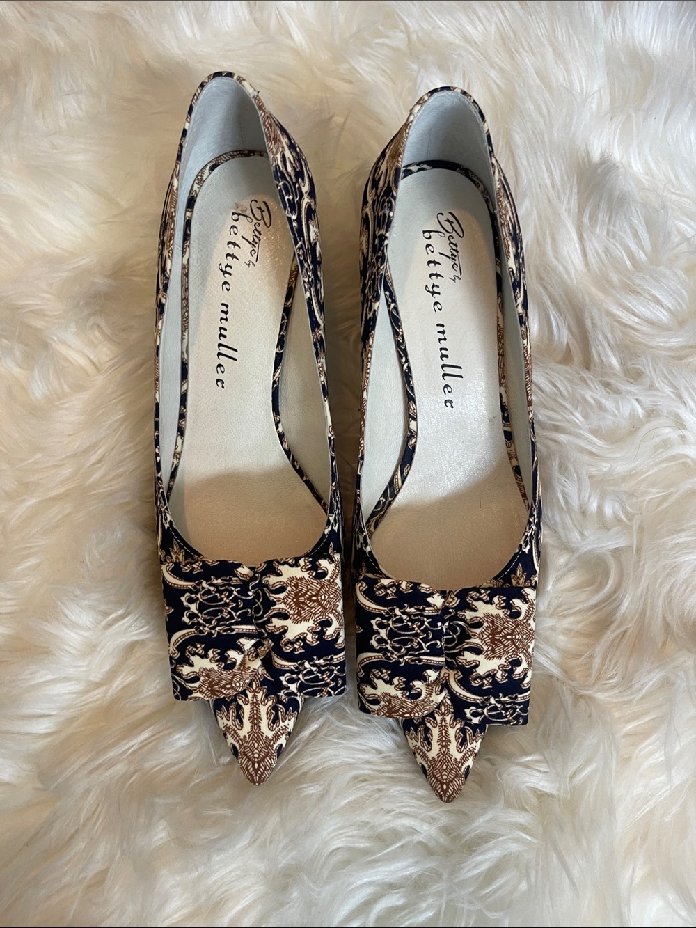 bettye muller Navy and Beige Pointed Toe Heels with Bow Accent